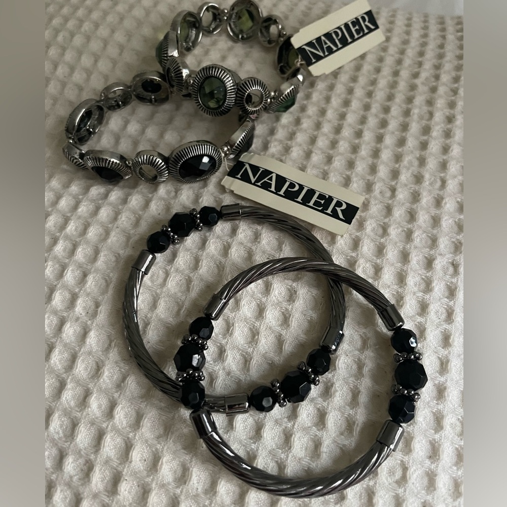 Bracelet set